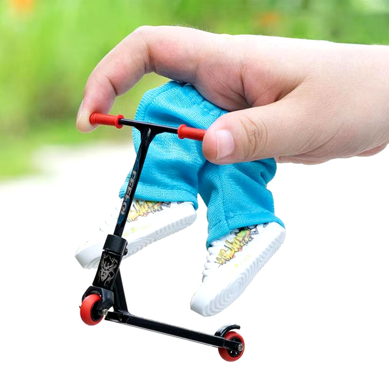 Mini Finger Scooter Two Wheels Stunt Finger Toy Skate Skate Scooter Finger Movement Skateboard Parent-Child Interactive Holiday