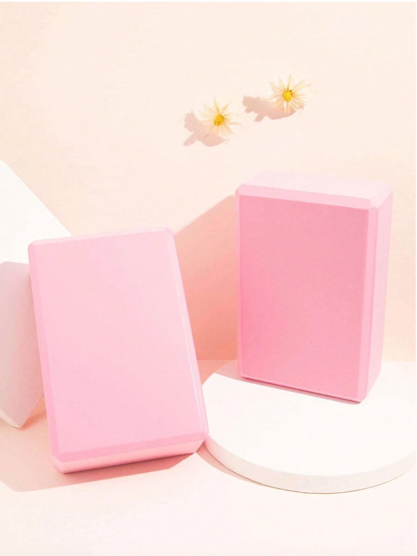 2Pcs Yoga Blocks ,Soft Non-Slip Foam Yoga Blocks Fitness Auxiliary Blocks - Perfect for Pilates, Yoga,Meditation and Dance